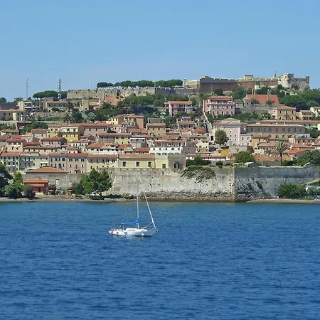 In Near Sea * Capoliveri (Isola d'Elba)