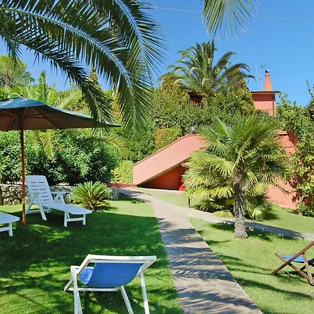 Apartment In Near Sea *