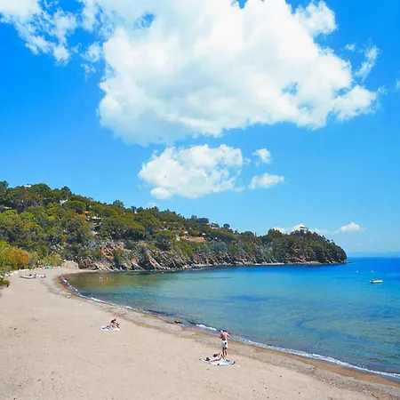 In Near Sea Capoliveri (Isola d'Elba)